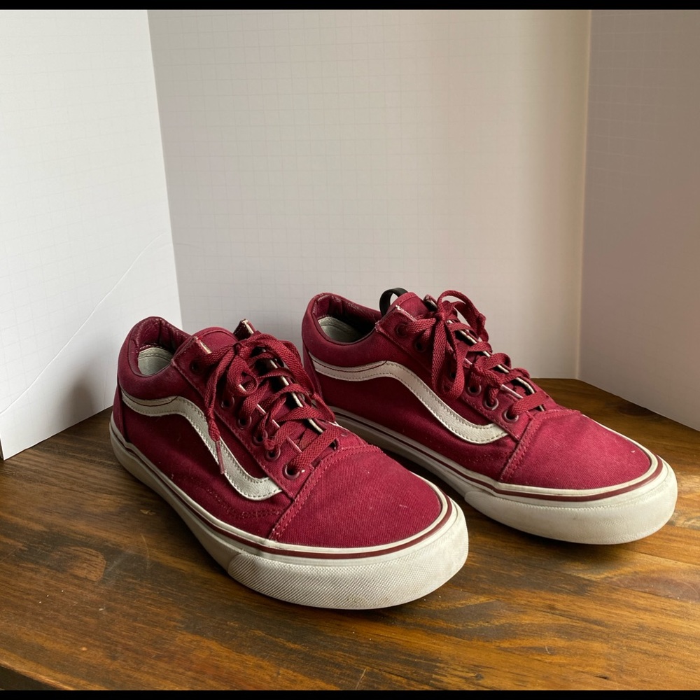 Vans low top. 10